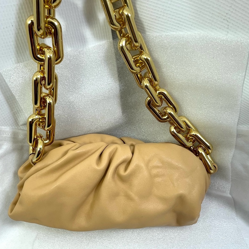 Bottega Veneta Teen Chain Leather Pouch.Nut/Gold.Frame Flaw.